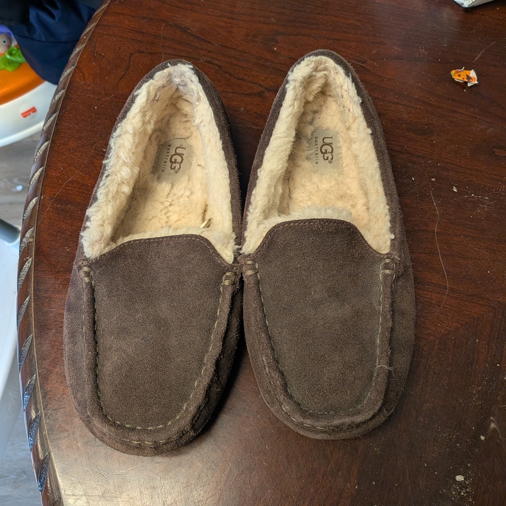 UGG  Brown Suede Slippers